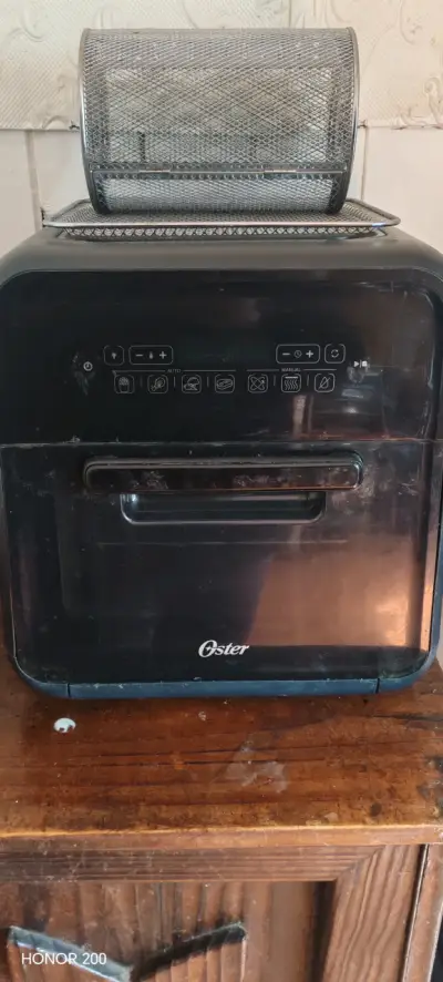 Freidora de Aire Oster con Canasta Giratoria - miniatura 1