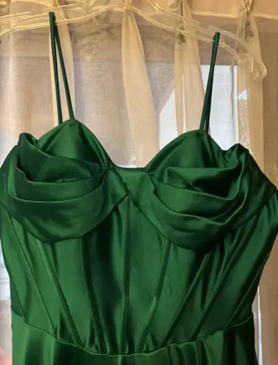 Vestido de graduación - miniatura 5