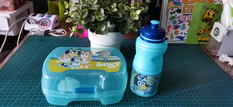 Set de almuerzo Bluey con botella y lonchera - 1