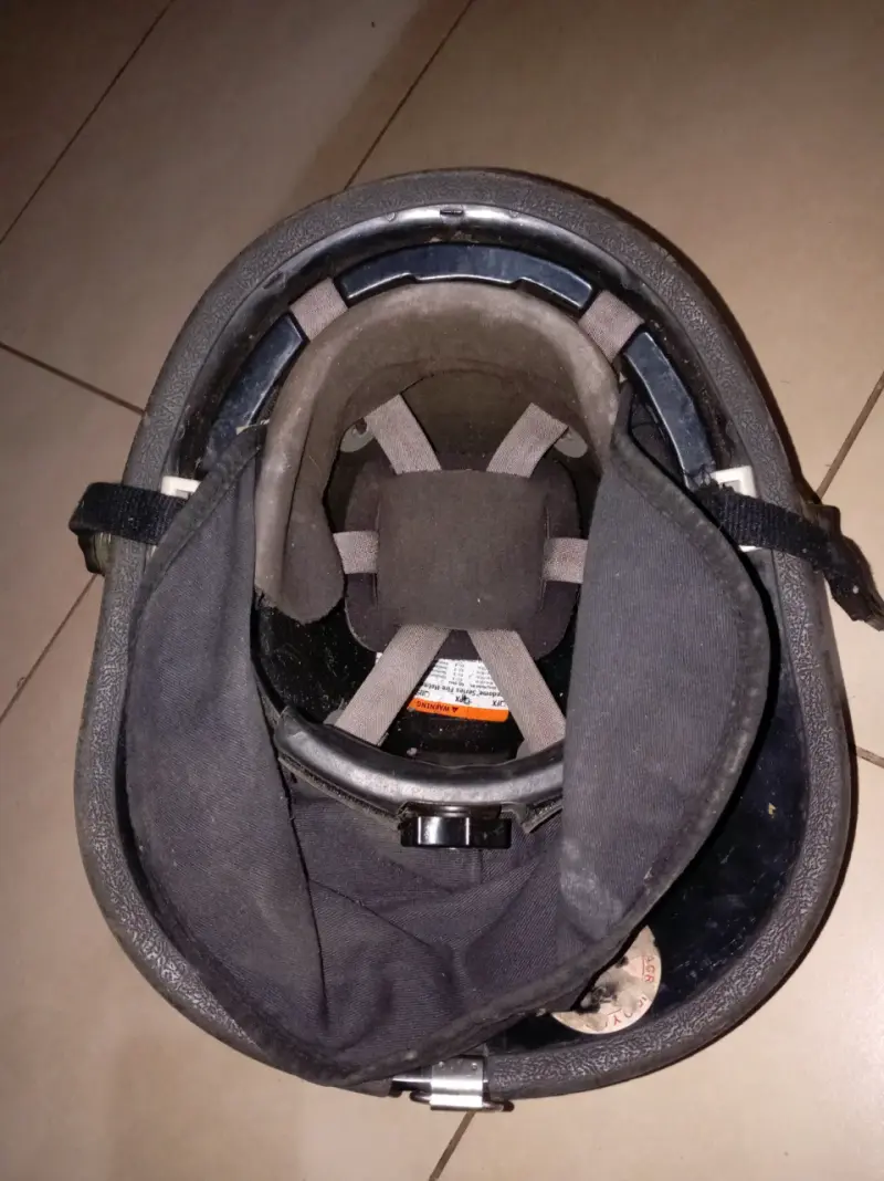 Casco de seguridad Bullard con visera - 4