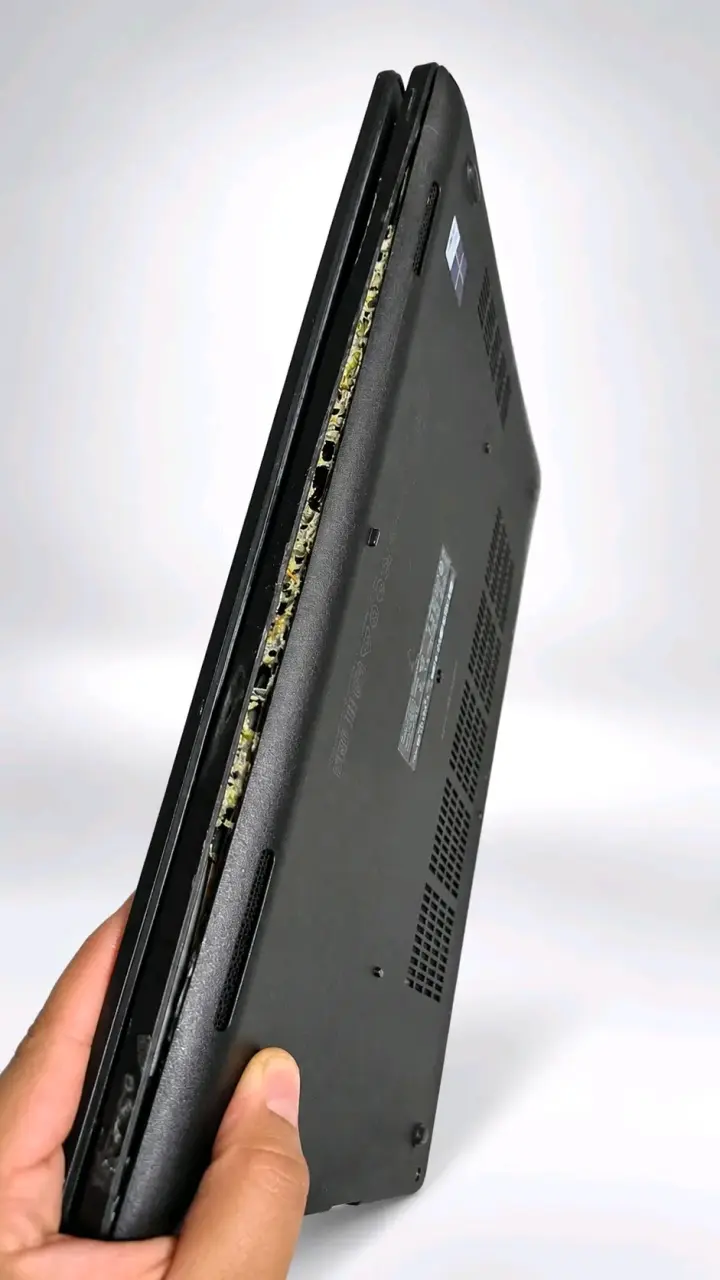 Laptop Dell con Windows 10 - 3
