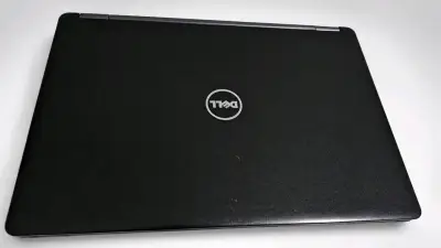 Laptop Dell con Windows 10 - miniatura 4