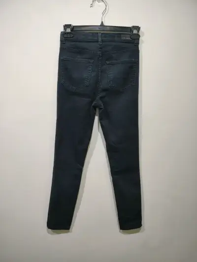 Jeans super skinny Jordache negros talla 14 - miniatura 3