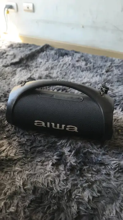 Parlante portátil Aiwa con asa - miniatura 2