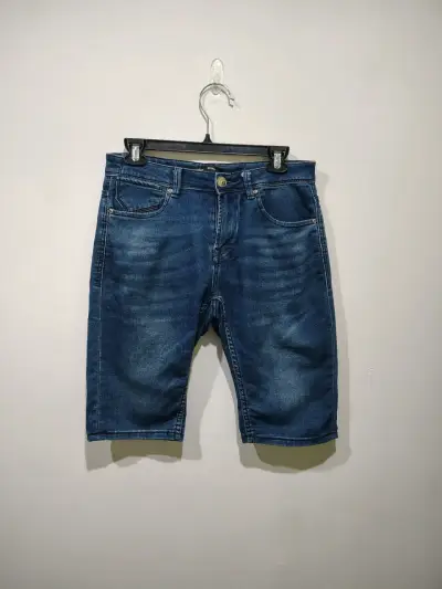 Bermudas de mezclilla azul estilo skinny - miniatura 1