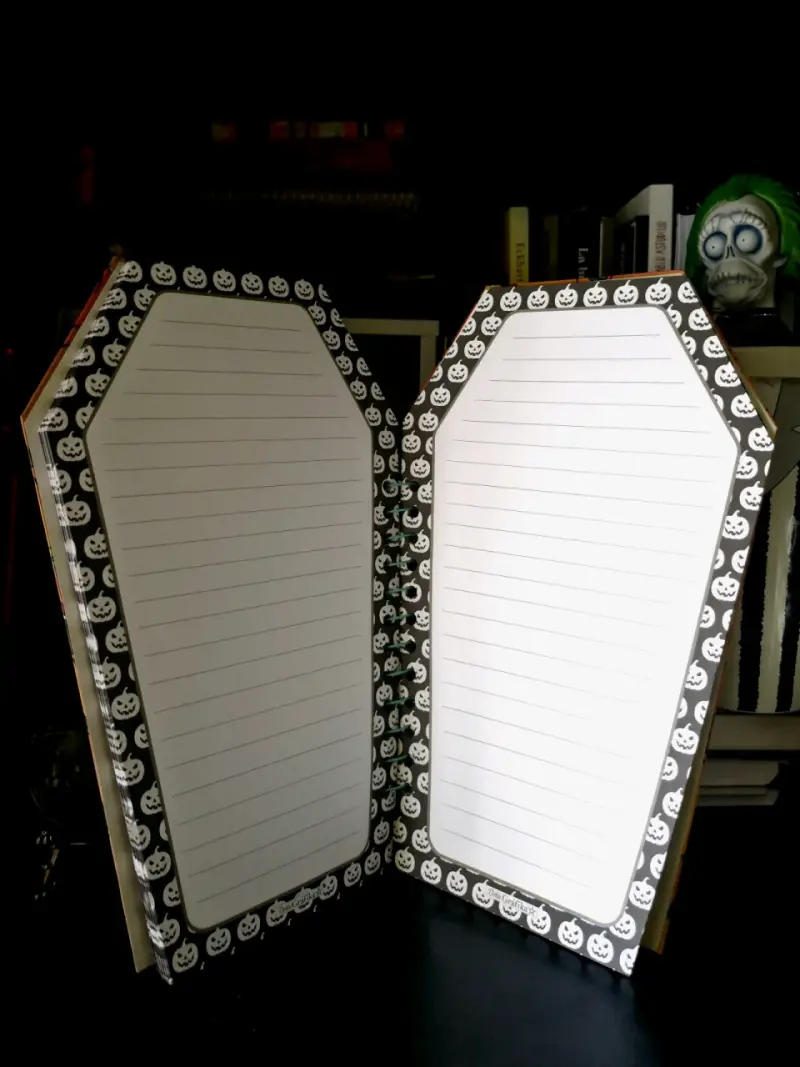Cuaderno de Halloween con diseño de calabazas - 3