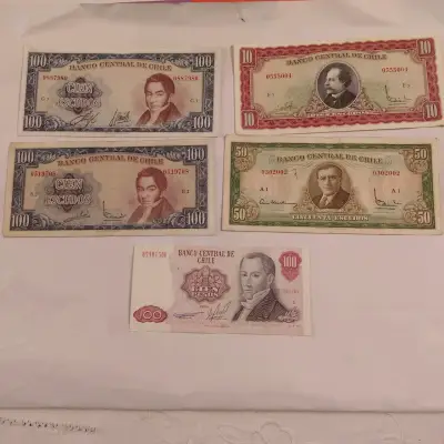 Billetes antiguos de Chile colección variada - miniatura 3