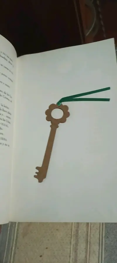 Libro 'La Llave' de María Luisa Ginesta - miniatura 4