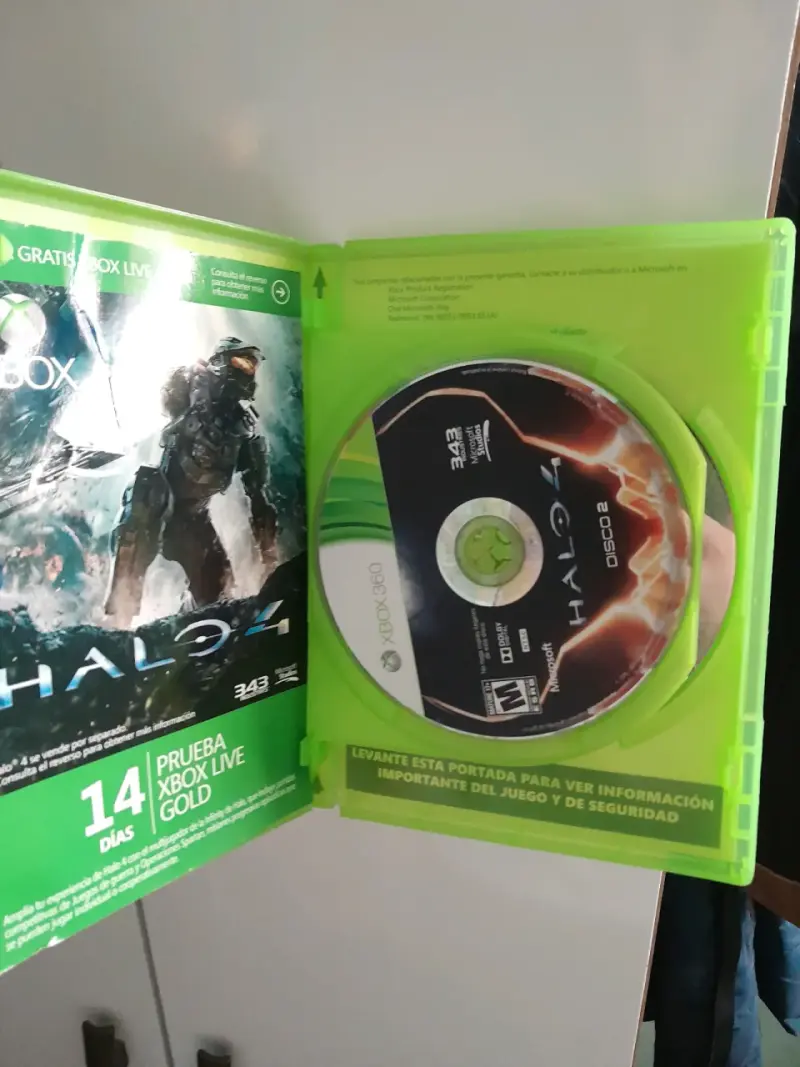 Juego Halo 4 para Xbox 360 en buen estado - 2