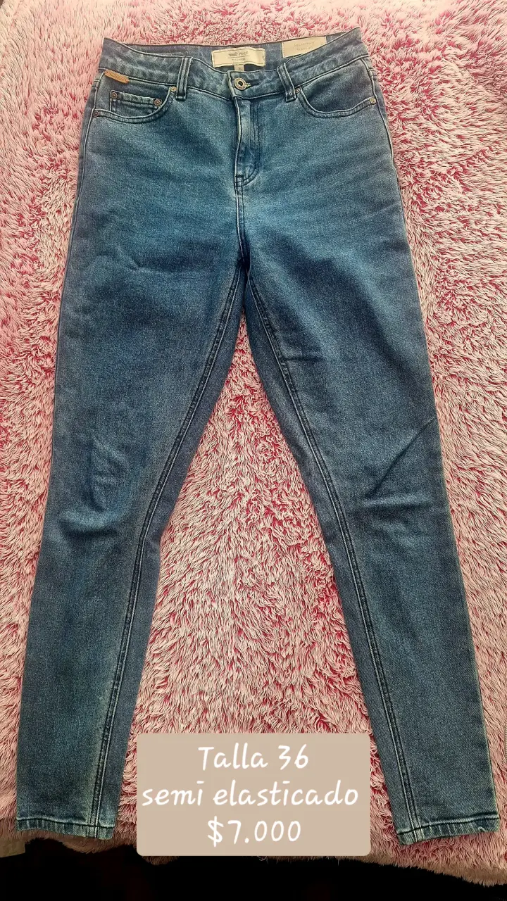 Jeans semi elásticos talla 36 para mujer