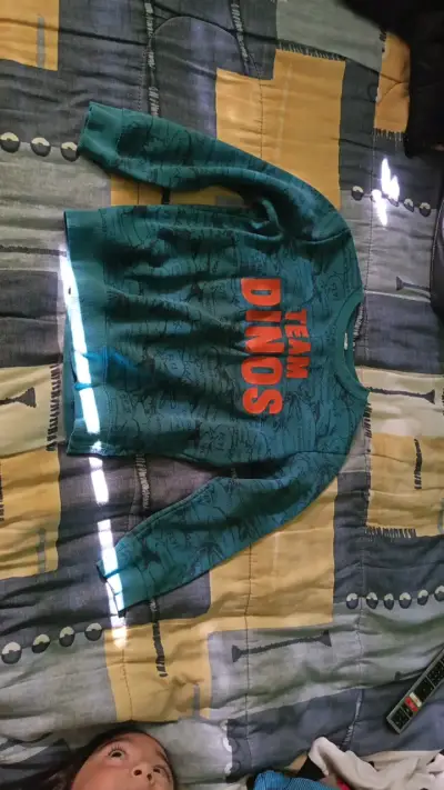 Polerón con estampado gráfico para niños - miniatura 5