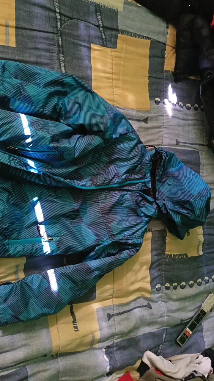 Polerón con estampado gráfico para niños - 6
