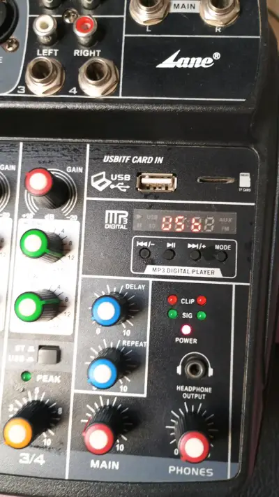 Mezclador de Audio Lane con USB y MP3 - miniatura 2