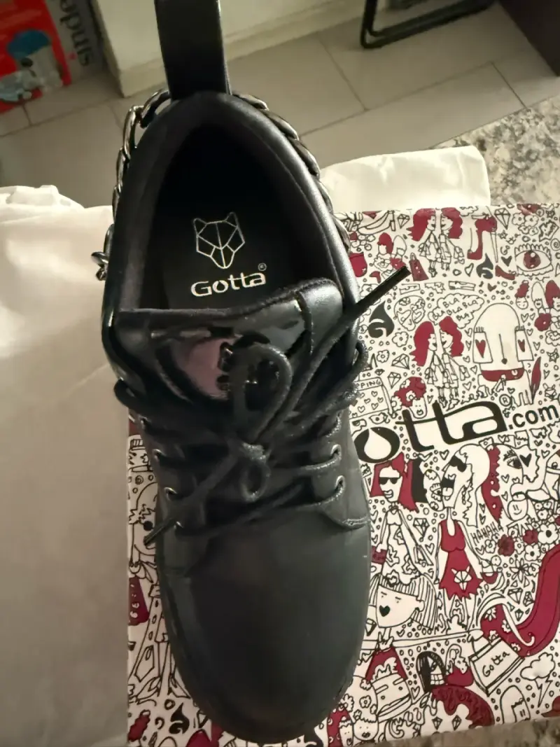 Zapatos de plataforma negros con cadena Gotta - 3
