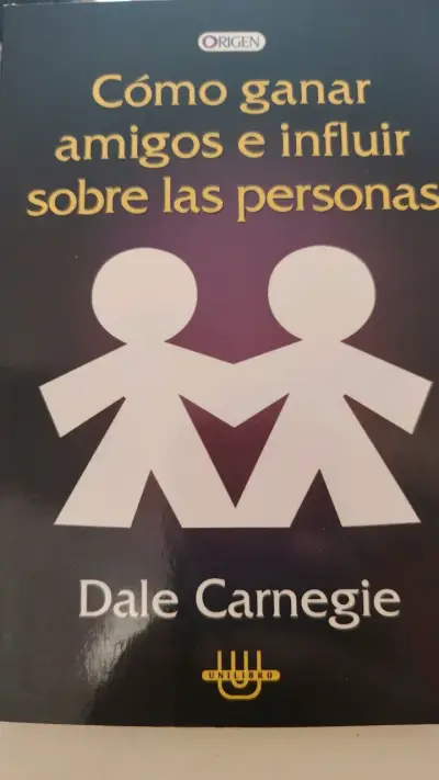 Libro 'Cómo ganar amigos e influir sobre las personas' de Dale Carnegie - miniatura 1