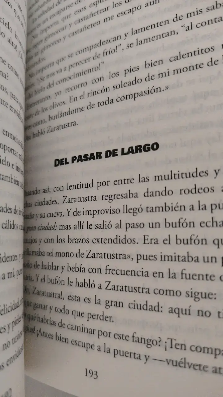 Libro 'Así Hablaba Zaratustra' de Friedrich Nietzsche - 2