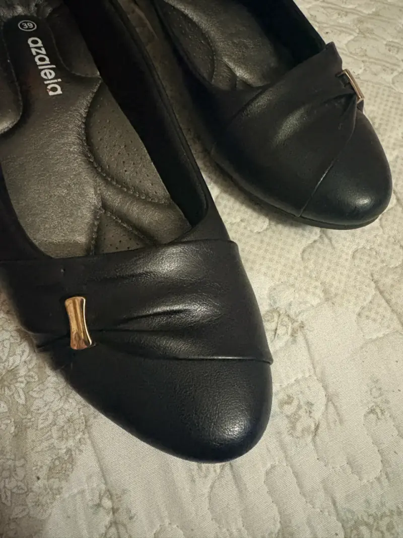 Zapatos negros Azaleia - 2