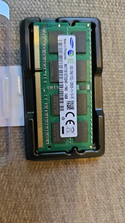 Memoria RAM Samsung 8GB DDR3 1600MHz - miniatura 1