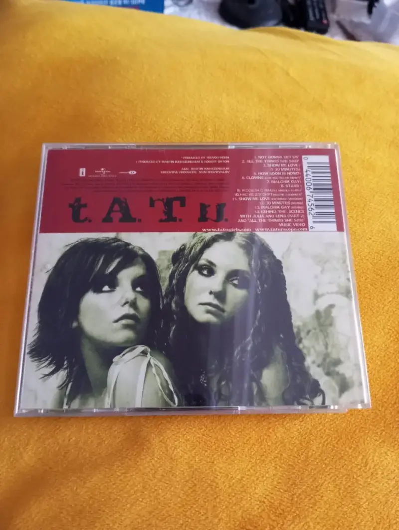 CD t.A.T.u. - 200 Km/h in the Wrong Lane Special E - 2