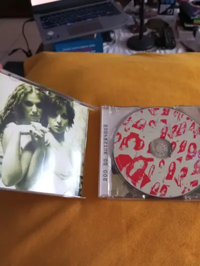 CD t.A.T.u. - 200 Km/h in the Wrong Lane Special E - miniatura 3