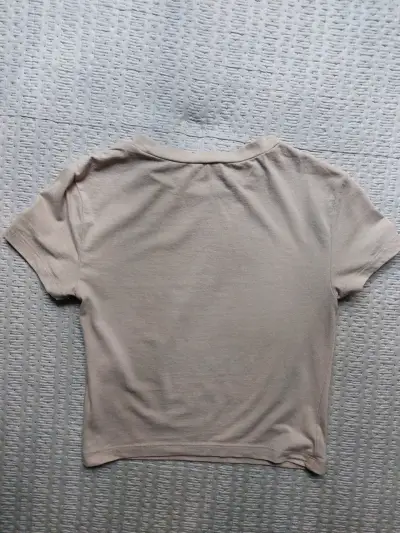 Polera beige de algodón para mujer - miniatura 2