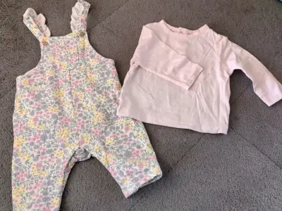 Lote de 2 conjuntos talla 0-3 meses - miniatura 3