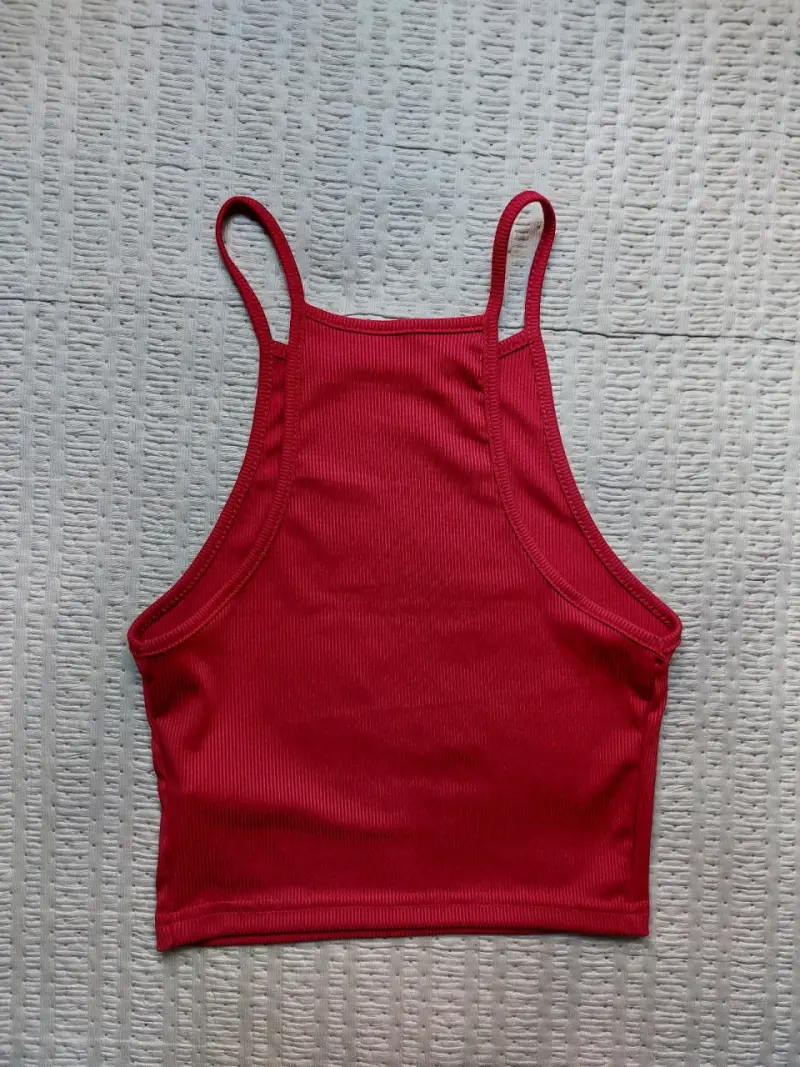 Top sin mangas rojo Dazy talla M - 2