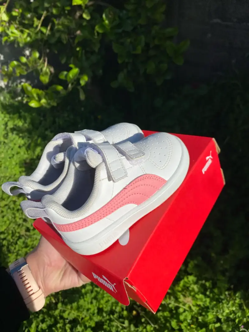 Zapatillas deportivas Puma blancas y rosadas n22 - 4
