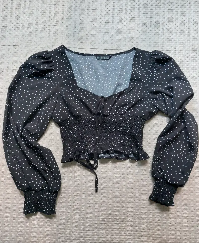 Blusa de lunares Shein manga larga