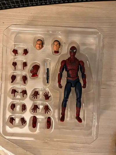 Spider-Man No Way Home alter Tobey Maguire - miniatura 2