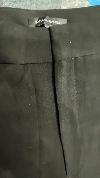 Pantalones negros Banana Republic para mujer - miniatura 2