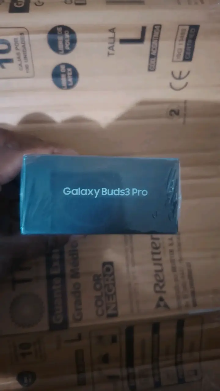 Audífonos Inalámbricos Samsung Galaxy Buds3 Pro - 4