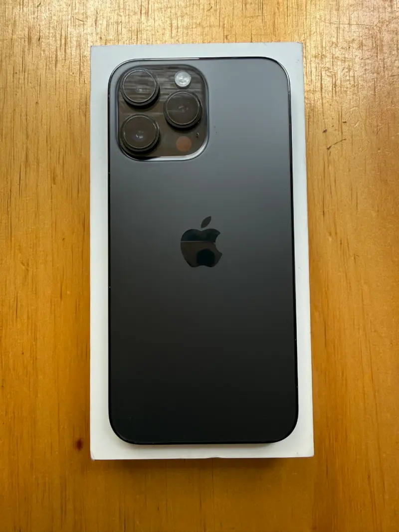 iPhone 14 Pro Max 128GB en excelente estado - 2