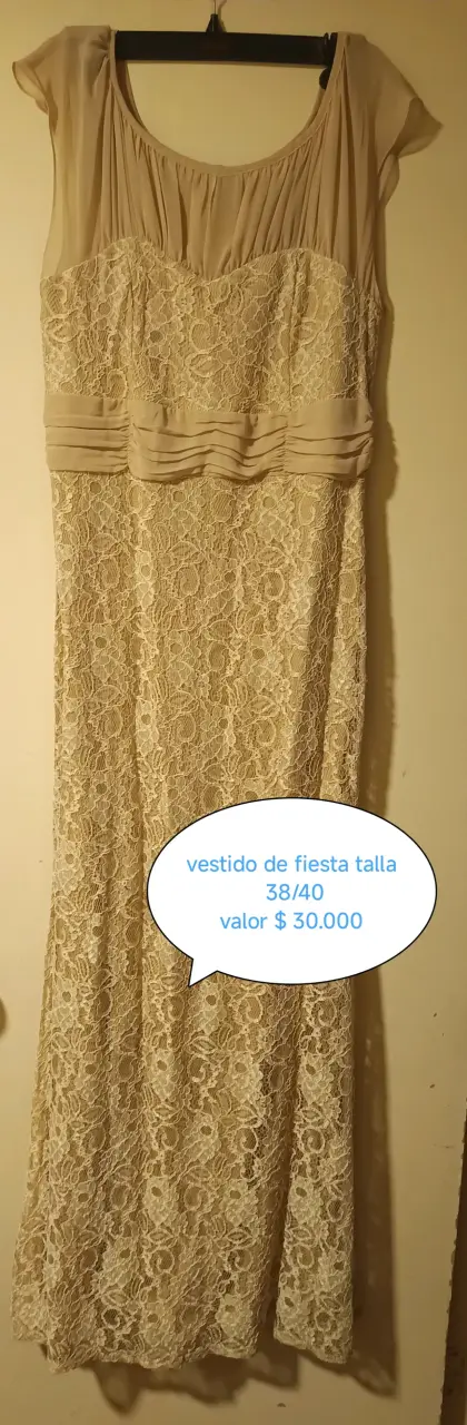 Vestido de fiesta beige con encaje - 2