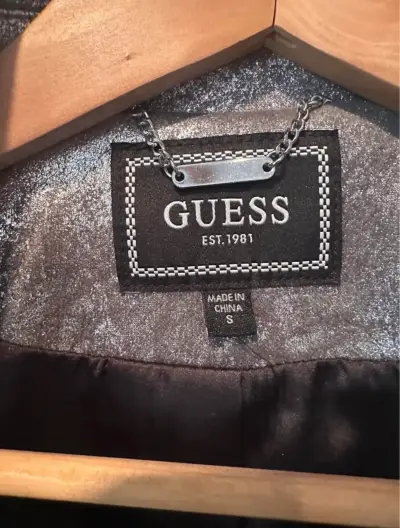 Chaqueta cuero Guess mujer - miniatura 3