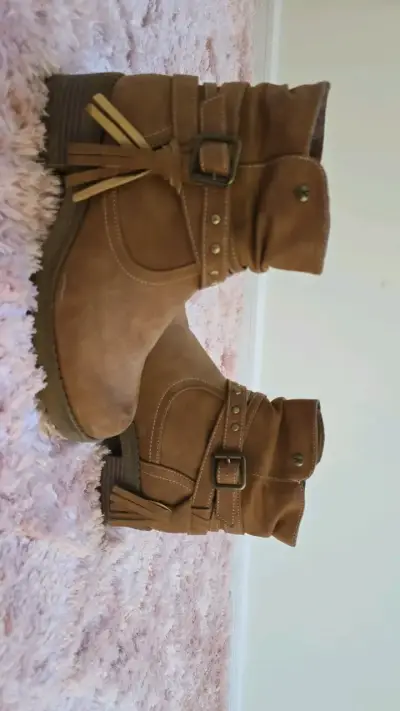 Botines de cuero marrón con hebillas - miniatura 1