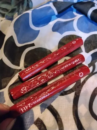 Labiales Colorfix 24H tonos variados - miniatura 2