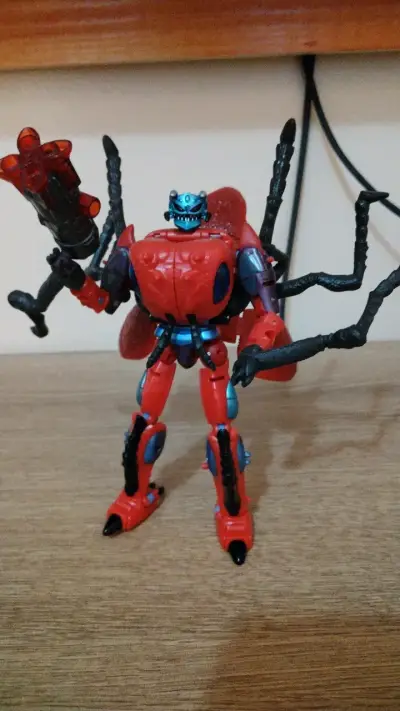 Figura inferno transformers legacy - miniatura 1