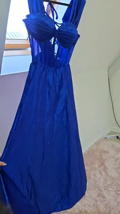 Vestido largo azul con brillo para fiesta - miniatura 2