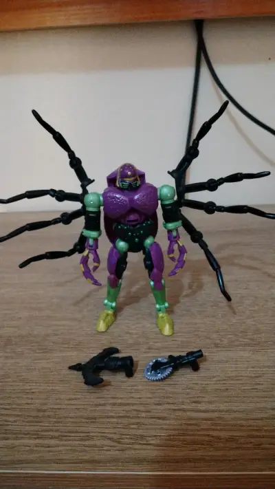 Figura tarantula Transformers legacy - miniatura 2