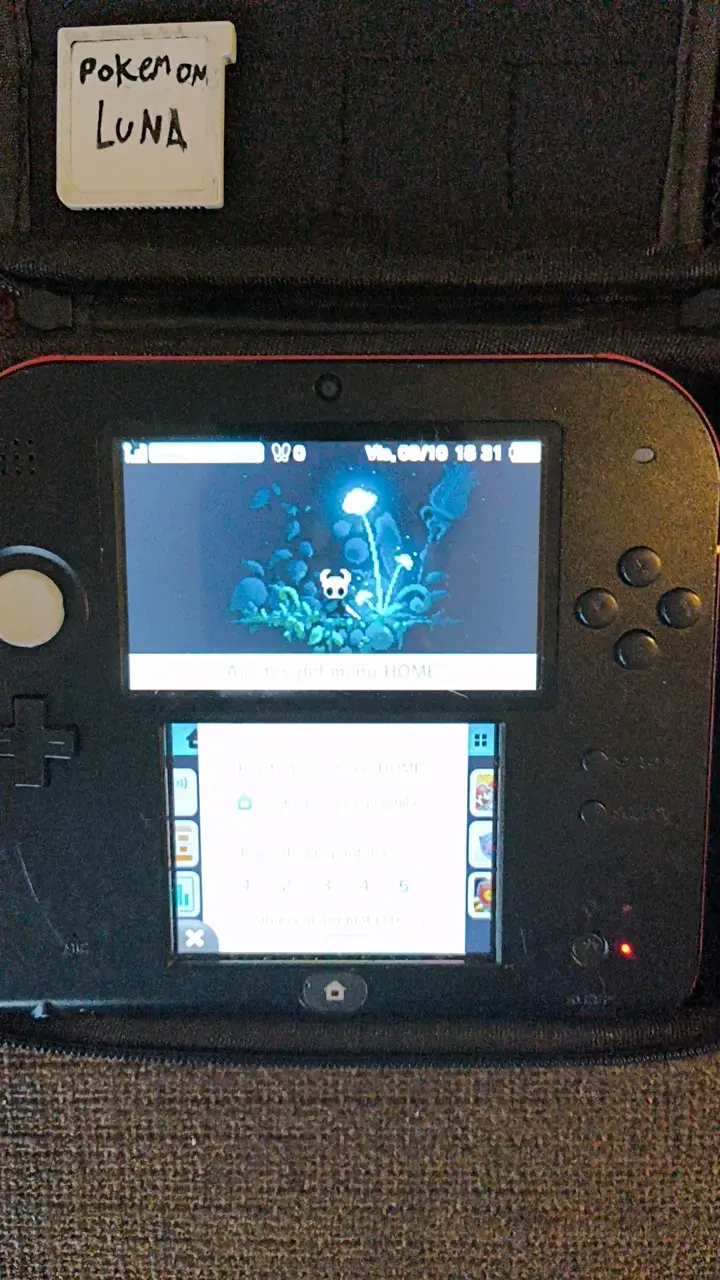 🎮 Nintendo 2DS desbloqueada con accesorios. - 2