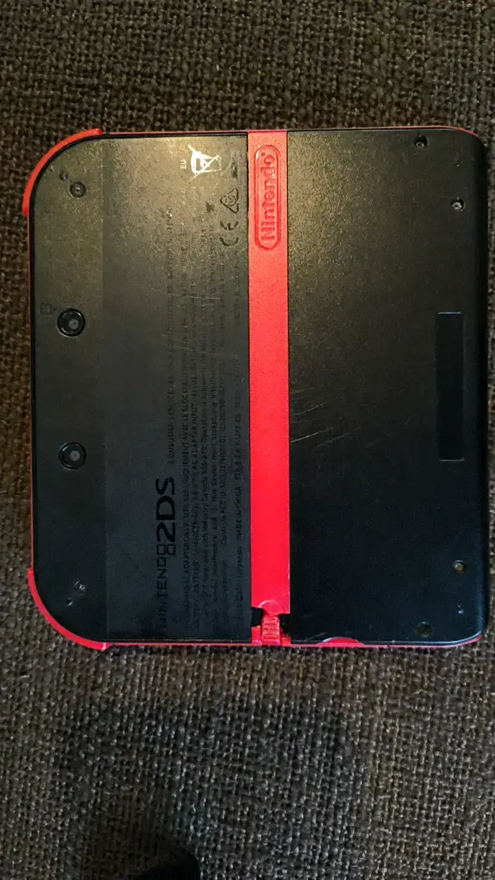 🎮 Nintendo 2DS desbloqueada con accesorios. - 3