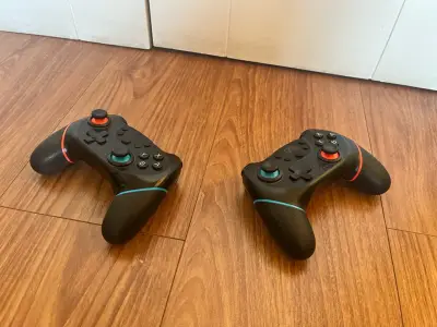 Consola Nintendo Switch con accesorios y estuche - miniatura 3