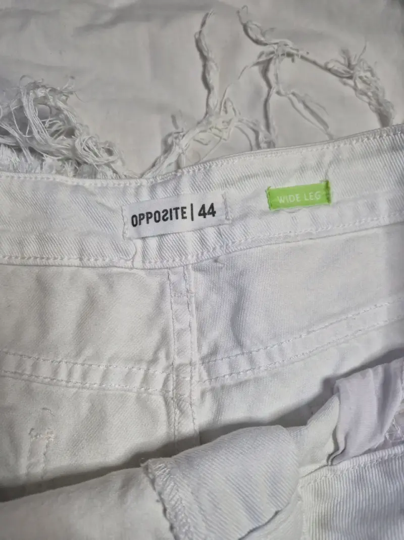Jeans blancos de pierna ancha para mujer - 3
