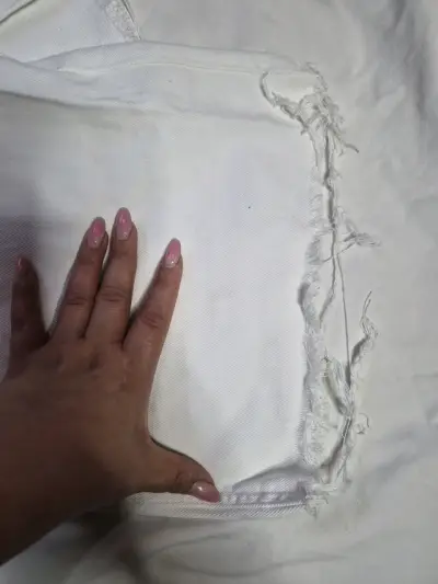 Jeans blancos de pierna ancha para mujer - miniatura 4