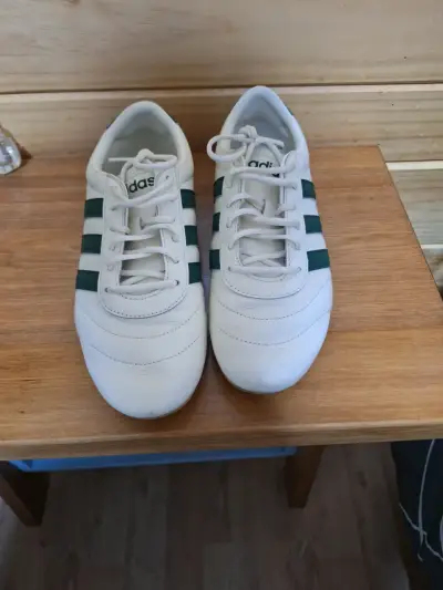 Zapatillas deportivas blancas Adidas rayas verd - miniatura 1