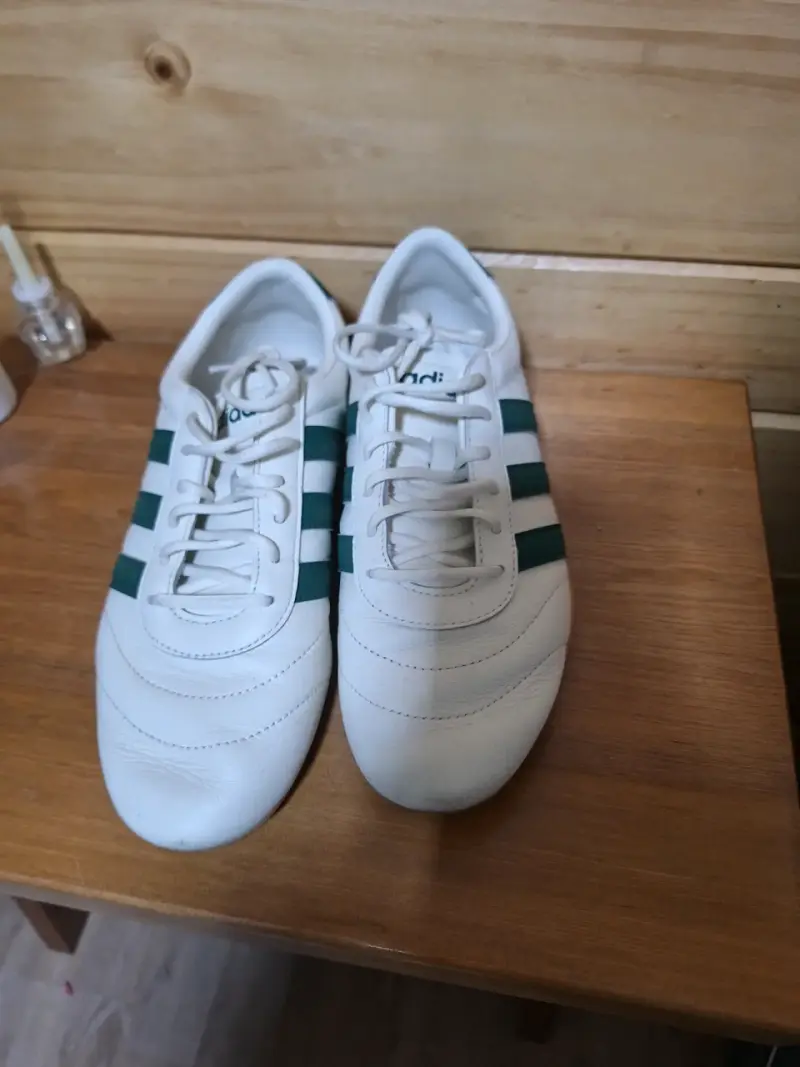 Zapatillas deportivas blancas Adidas rayas verd - 2