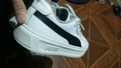 Zapatillas deportivas blancas Puma unisex - miniatura 1