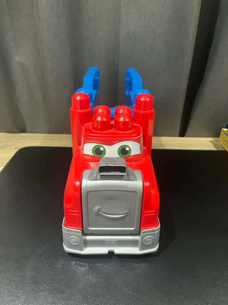 Camión de Juguete Mega Bloks Rojo y Azul - 1
