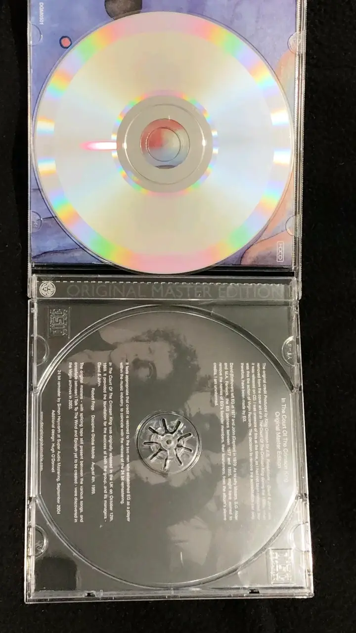 CD King Crimson In The Court Of The Crimson King - 4